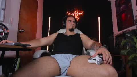 King Bear online show from June 27, 2:28 am