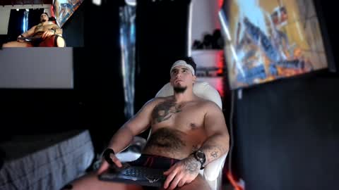 King Bear online show from January 27, 3:26 am