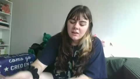 kingdomkatzel online show from June 16, 5:28 pm
