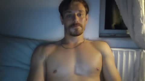 kingharold92 online show from June 14, 2:24 am