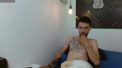 KING  online show from March 2, 5:08 am