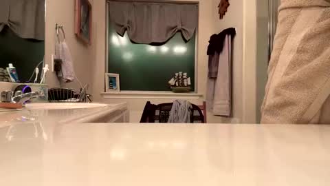 kingslimfresh online show from November 22, 9:41 am