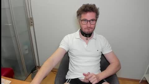 kinksubbydubby online show from October 26, 8:41 pm