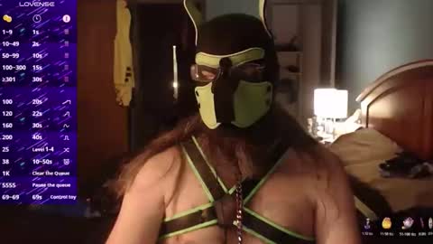 Snapshot of kinkywolf87 chatting on October 26, 4:24 am kinkywolf87 online show from October 26, 4:24 am