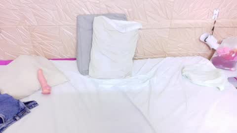 kinkyy_redhead online show from June 4, 2:34 pm