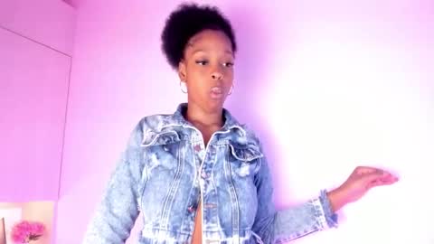 M A R A  online show from October 29, 12:07 pm