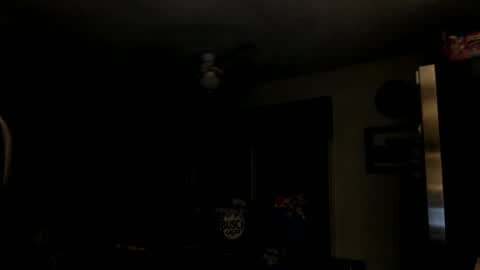 Snapshot of kipsy420 chatting on March 6, 9:03 am Kipsy Rose online show from March 6, 9:03 am