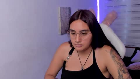 kir_ely online show from June 11, 7:01 pm
