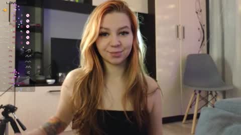 Snapshot of kira_briis chatting on January 12, 6:06 am Kira Briis online show from January 12, 6:06 am