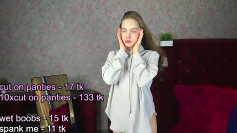 Kira online show from June 10, 9:52 am