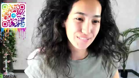 Snapshot of kira_lilian chatting on September 11, 3:52 am Aura online show from September 11, 3:52 am