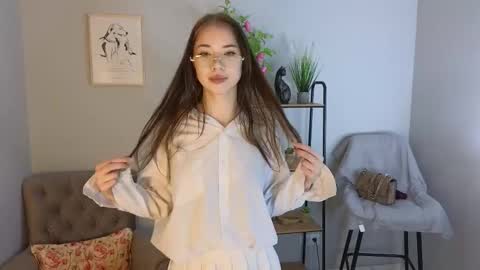 Sofi online show from December 17, 10:11 am