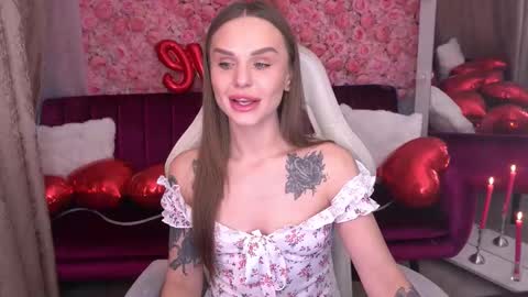 kiraagray online show from February 13, 1:47 pm