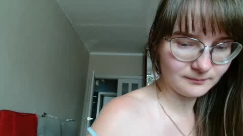 KiraGoldens online show from July 28, 12:48 pm
