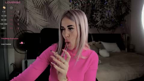 Kira online show from February 25, 8:51 am