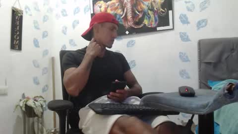 kiran_01 online show from December 18, 10:49 pm