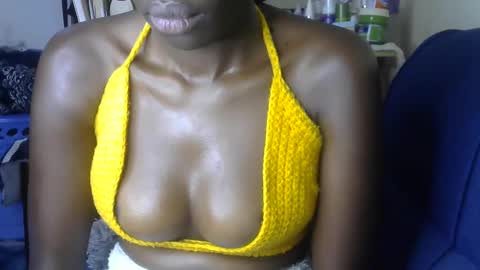 Snapshot of kiranoir1 chatting on September 15, 6:37 am Kira online show from September 15, 6:37 am