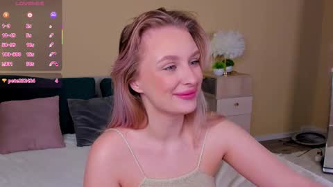 Kira online show from February 5, 1:42 am