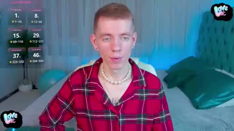    online show from December 13, 7:53 pm