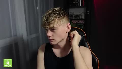 Kirill and Andrey online show from October 29, 4:53 pm