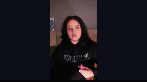 Kira online show from October 21, 8:01 pm