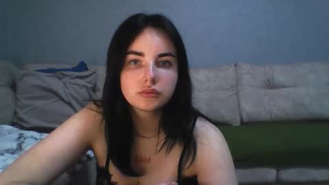 Kira online show from November 2, 7:03 pm