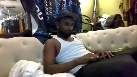 Kishan2525 online show from January 11, 7:20 pm