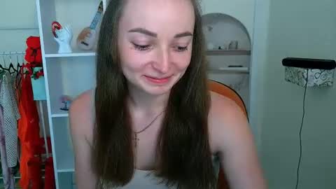 Valeria online show from June 13, 1:10 pm