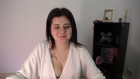 kissleoxx online show from December 16, 3:51 pm