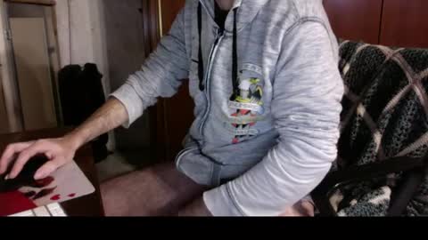 kissofbanned1983 online show from December 19, 11:38 am