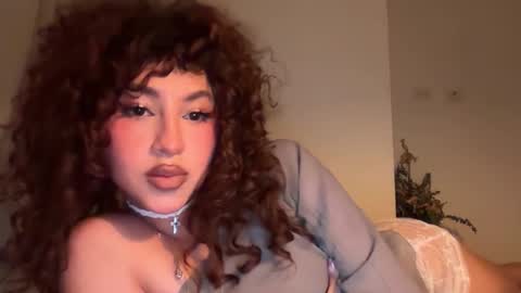 kitt_connor online show from March 12, 4:49 am