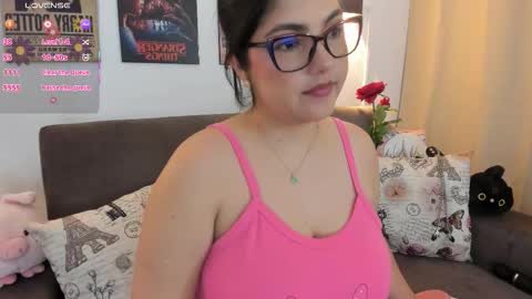 kitten online show from February 14, 10:34 pm