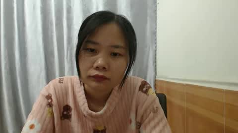 kitti_baby2x online show from November 19, 3:17 am
