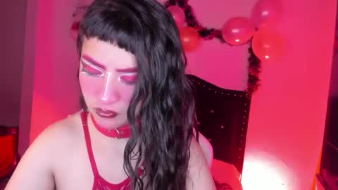 kitty__chs online show from December 21, 2:12 pm