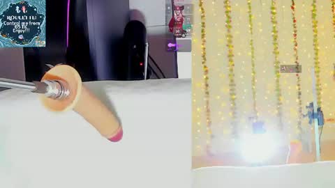 Kitty online show from June 11, 10:02 am
