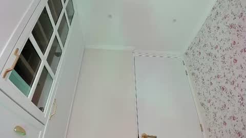 sophie online show from July 6, 6:32 pm