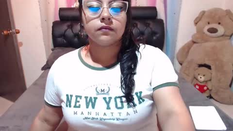 kitty online show from February 10, 4:30 am