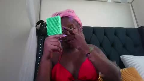 kitty_kerry online show from October 19, 2:11 pm