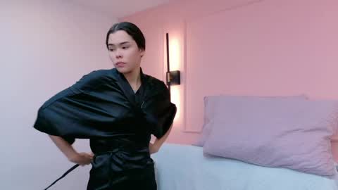 kitty_model online show from April 30, 5:40 pm