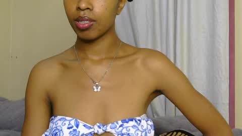sugar plum online show from July 25, 12:30 am