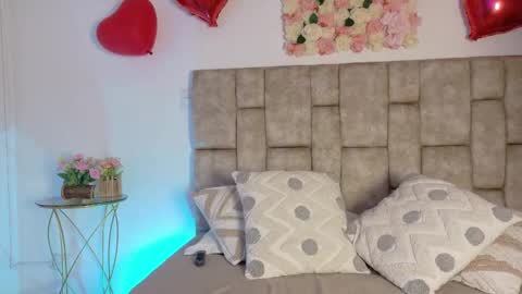 Snapshot of kitty_rose__ chatting on September 27, 12:14 pm Kitty Rose online show from September 27, 12:14 pm