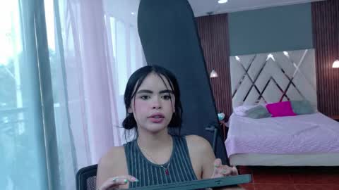    online show from June 3, 2:33 pm