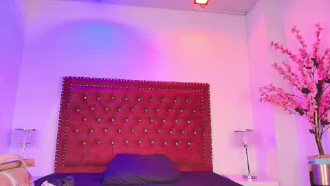 Kitty  online show from October 19, 2:49 am