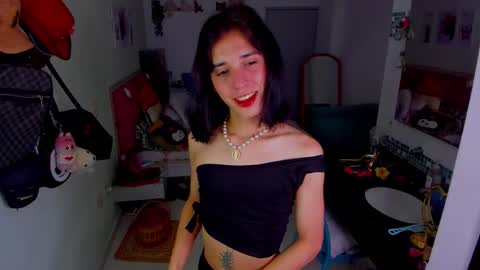 KittyChanel online show from January 15, 10:57 am