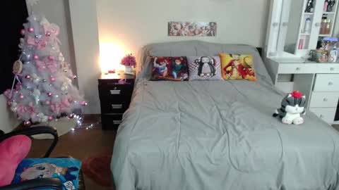 Isabel online show from January 8, 3:12 am