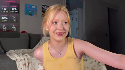 Monika online show from July 25, 3:15 am