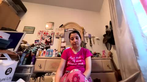 Snapshot of kittyluvx chatting on February 25, 9:58 pm kittyluvx online show from February 25, 9:58 pm
