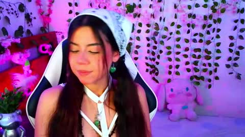 Kittyuwu  online show from October 22, 8:50 am