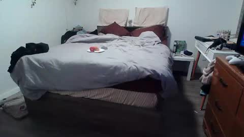 Kittyymaze online show from December 5, 4:05 pm