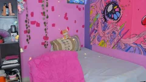 Snapshot of kittyzenn chatting on February 21, 9:11 pm Kitty Zen online show from February 21, 9:11 pm